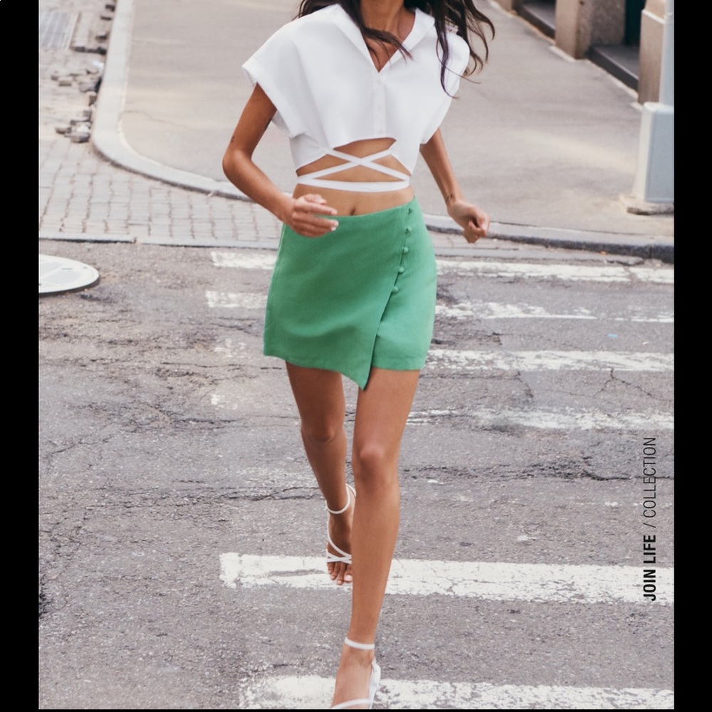 Zara XS Green Skort